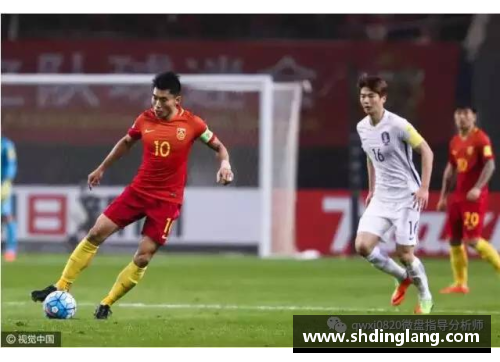 中国韩国足球对决，中国1-0击败韩国